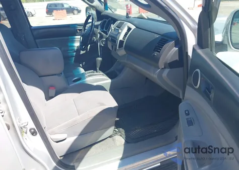 2010 Toyota Tacoma Prerunner V6 из США, поврежденный, VIN 3TMJU4GN3AM093600